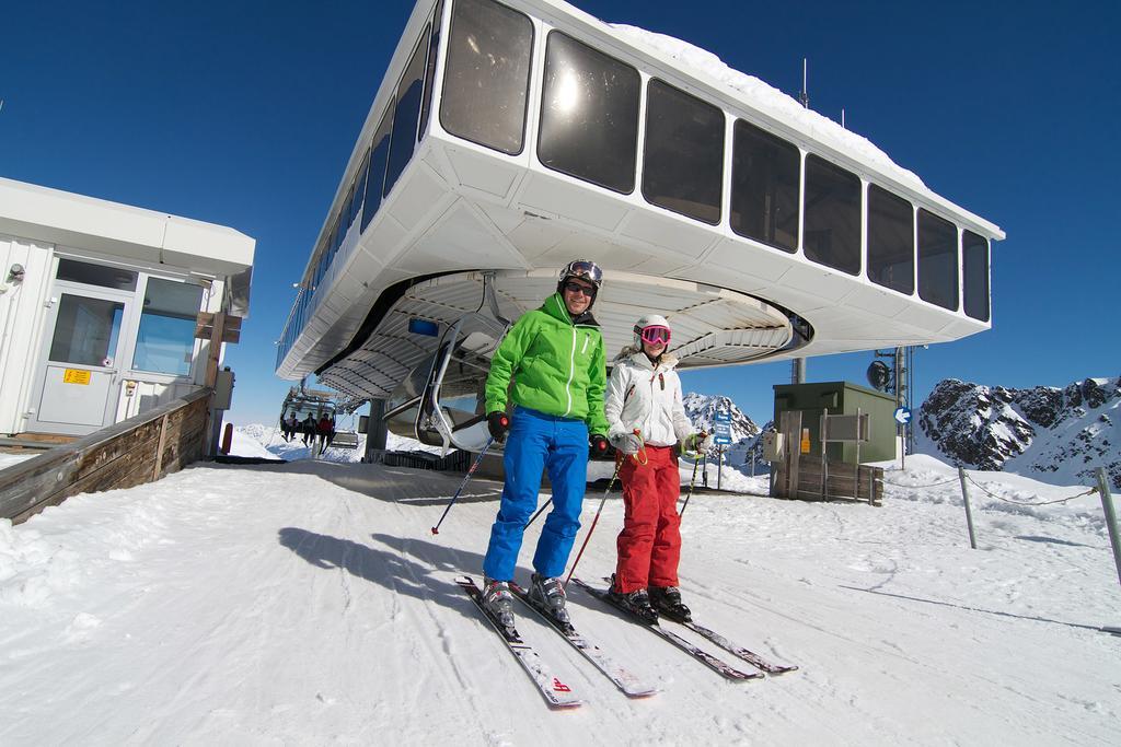 Hotel Laerchenhof Kaunertal Eksteriør billede