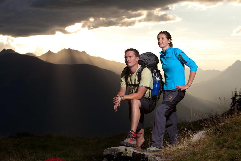 Hotel Laerchenhof Kaunertal Eksteriør billede