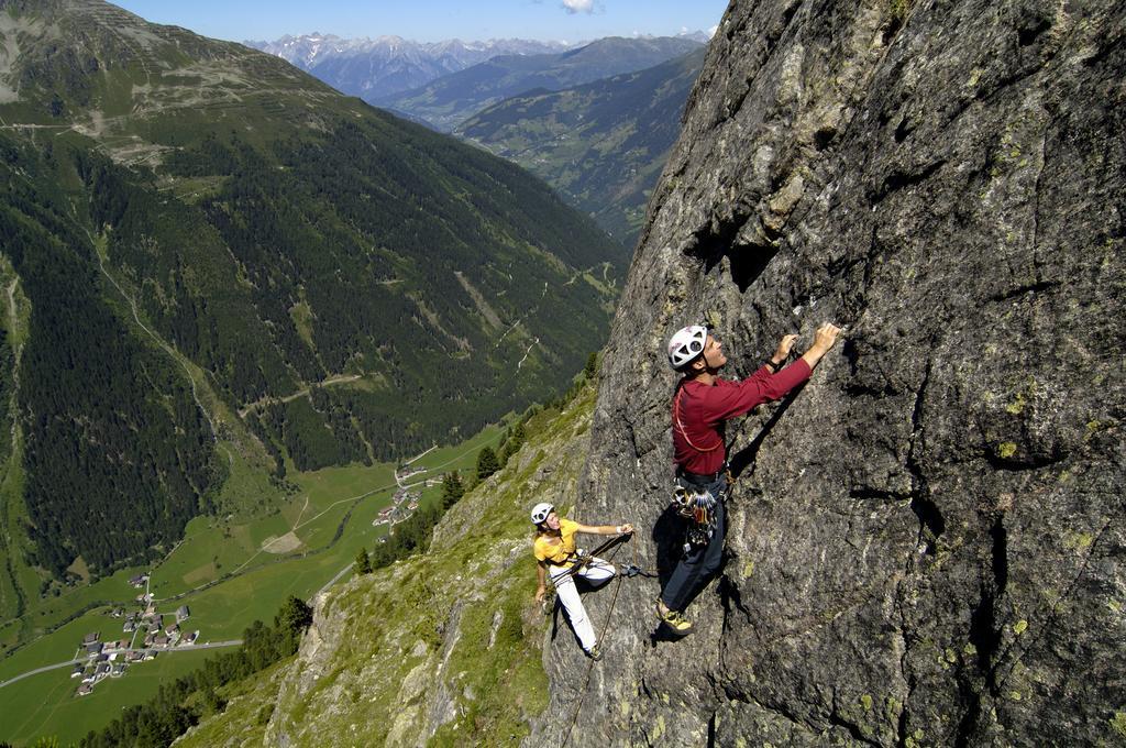 Hotel Laerchenhof Kaunertal Eksteriør billede
